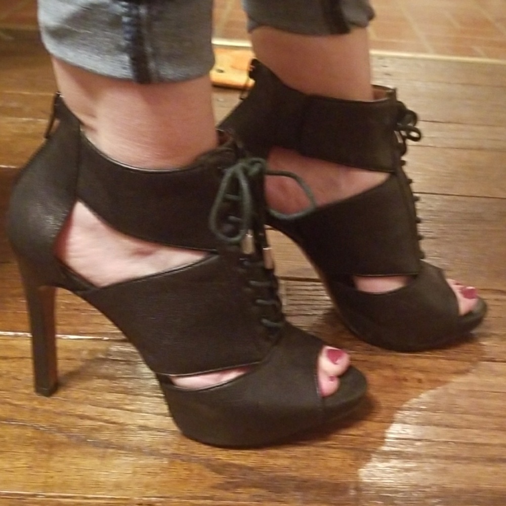 BCB Heel - Picture 2 of 6
